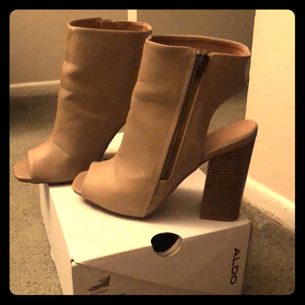 Nude peep toe ankle booties size 8.5